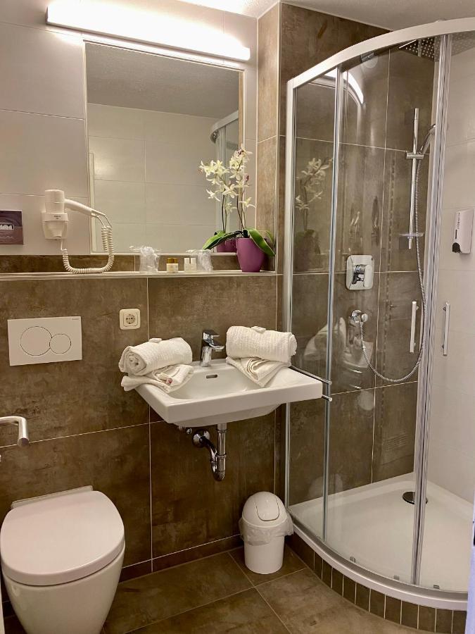 Hotel Nesselwanger Hof מראה חיצוני תמונה
