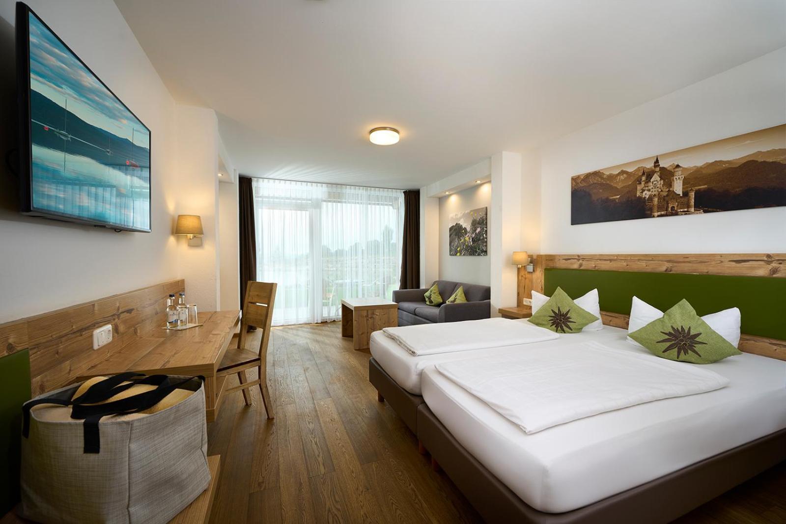 Hotel Nesselwanger Hof מראה חיצוני תמונה