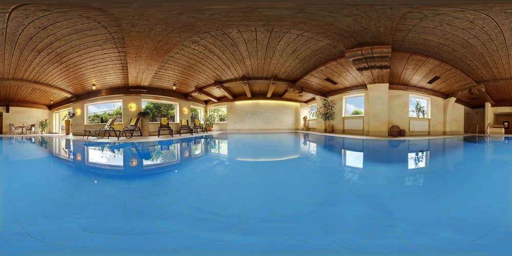 Hotel Nesselwanger Hof מראה חיצוני תמונה
