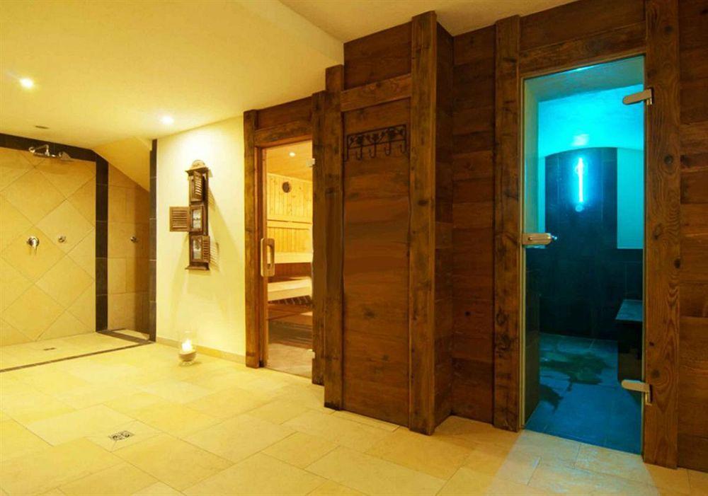 Hotel Nesselwanger Hof מראה חיצוני תמונה