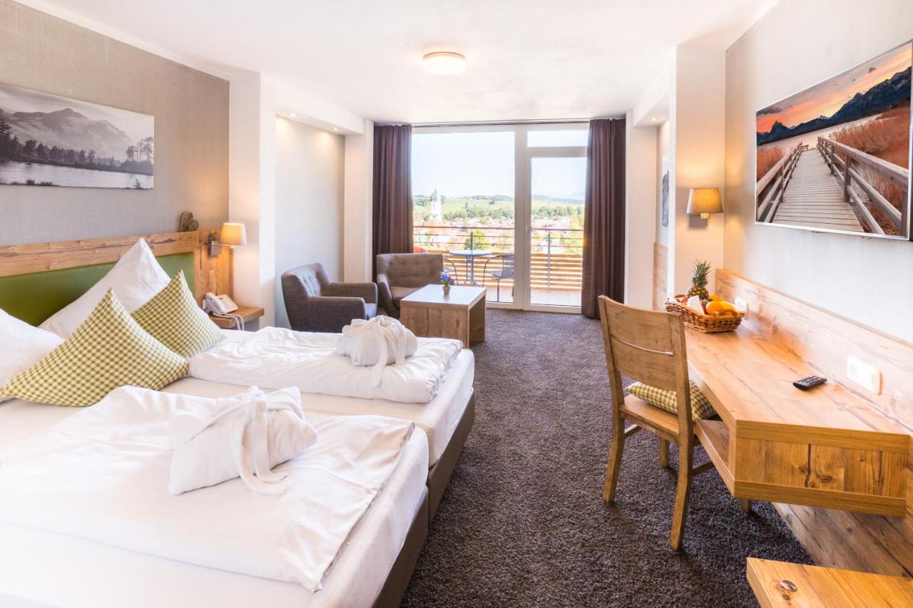 Hotel Nesselwanger Hof מראה חיצוני תמונה